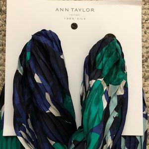 SOLDNWT Blue/Green Ann Taylor Factory Silk Scarf